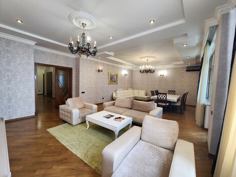 Kirayə 3 otaqlı mənzil, 200 m², Elmlər Akademiyası: 1 700 ₼/ay 3