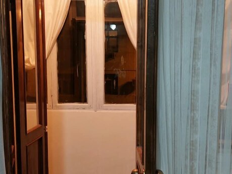 Kirayə 4 otaqlı mənzil, 100 m², 28 May: 800 ₼/ay 3