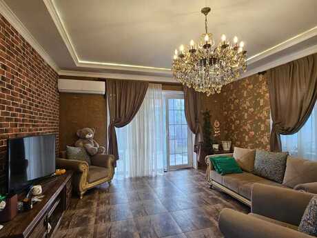 5 otaqlı həyət evi, 231 m², Binə: 250 000 ₼ 3