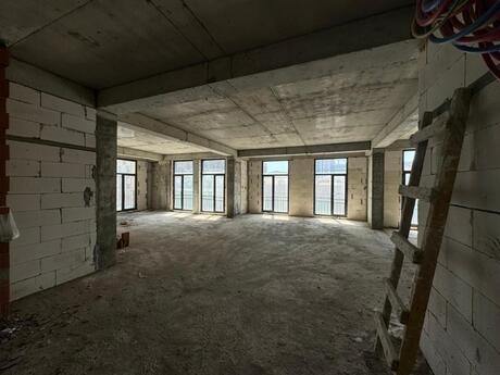4-room apartment, 177 m², Zümrüd Residence: 550 000 ₼ 2