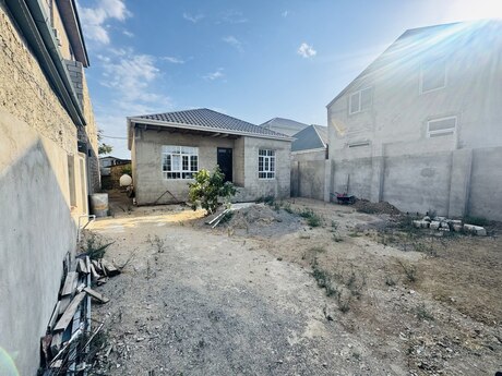 4 otaqlı həyət evi, 112 m², Əmircan: 200 000 ₼ 2