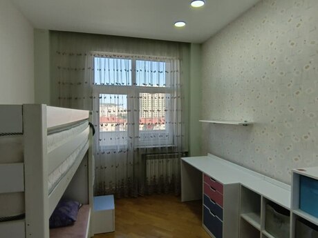 Kirayə 3 otaqlı mənzil, 120 m², Neftçilər: 850 ₼/ay 3