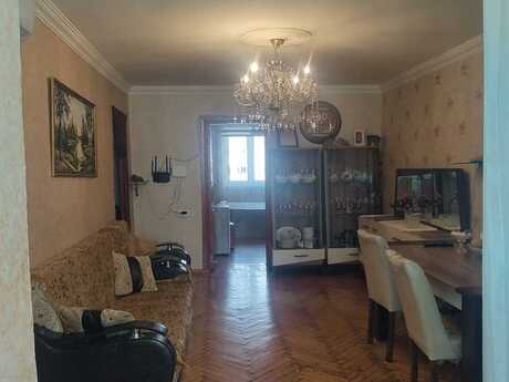 Elan №6415597 - Bakı, Həzi Aslanov m., 3 otaqlı, 45 m², 1/5 mərtəbə