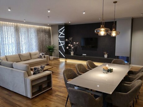 Kirayə 4 otaqlı mənzil, 350 m², Port Baku Residence: 6 500 ₼/ay 2
