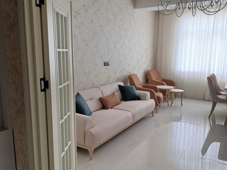 Kirayə 2 otaqlı mənzil, 98 m², Nəsimi: 1 000 ₼/ay 3