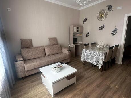 3 rooms · 73 m² · floor 7/7, Hövsan
