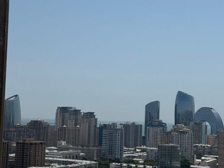 Объявление №6415648 - Баку, м. 28 мая, 2-комн., 90 м², 17/18 этаж