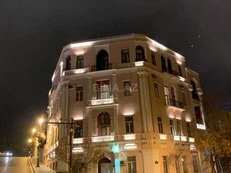 Elan №6415607 - Bakı, İçəri Şəhər m., 2 otaqlı, 105 m², 2/4 mərtəbə