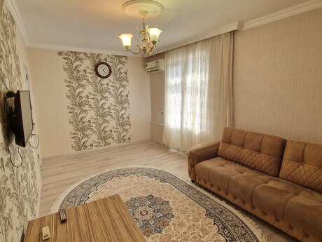 1-room apartment for rent, 35 m², Neftçilər: 550 ₼/mo 3
