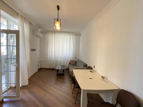 3 rooms · 95 m² · floor 10/21, Yeni Yasamal