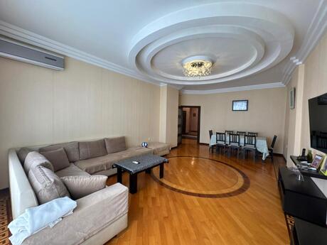 3 otaqlı mənzil, 149 m², Həzi Aslanov: 288 000 ₼ 2