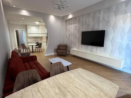 Объявление №6415861 - Баку, пос. Аг шехер, 3-комн., 110 м², 3/7 этаж
