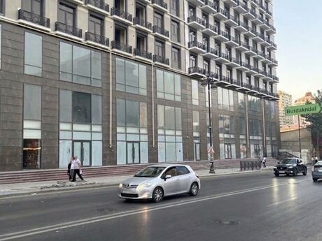 Elan №6415889 - Bakı, 8 Noyabr m., 350 m²