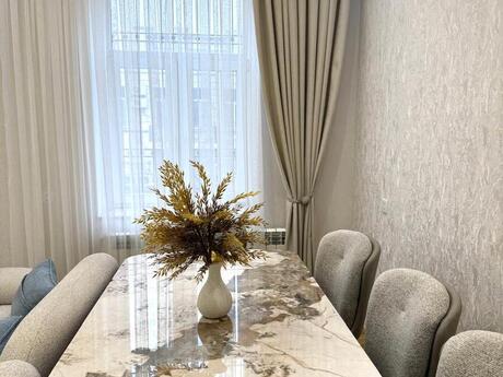 Аренда: 3-комнатная квартира, 90 м², Sahil: 1 650 ₼/мес 3