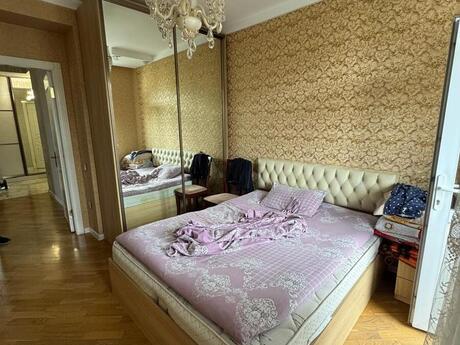3 otaqlı mənzil, 95 m², 20 Yanvar: 265 000 ₼ 3