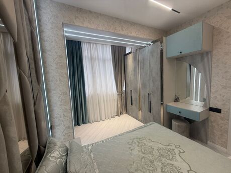 2 otaqlı mənzil, 70 m², Əhmədli: 140 000 ₼ 2