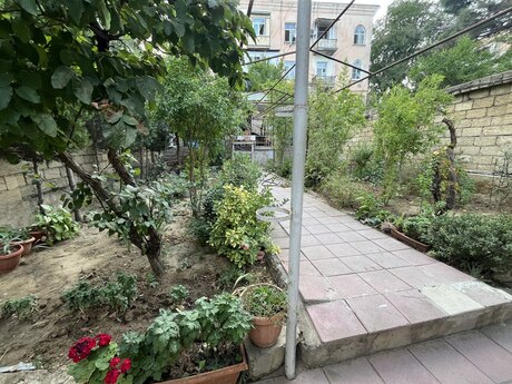 3 otaqlı həyət evi, 150 m², Badamdar: 399 000 ₼ 2
