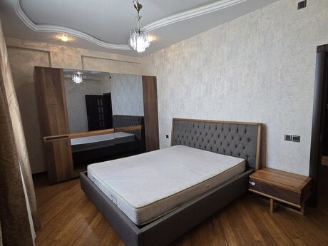 Kirayə 2 otaqlı mənzil, 100 m², Neftçilər: 795 ₼/ay 2