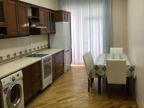Elan №6415997 - Bakı, Nəsimi r., 3 otaqlı, 140 m², 6/14 mərtəbə