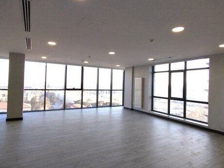 Elan №6416012 - Bakı, Dərnəgül m., 2 otaqlı, 131 m²
