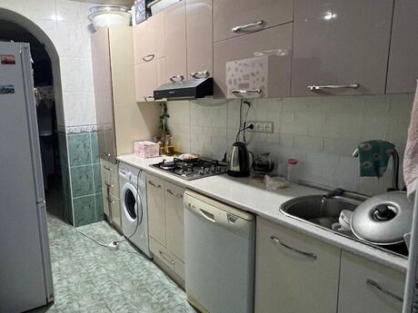 3 otaqlı mənzil, 90 m², 20 Yanvar: 210 000 ₼ 2