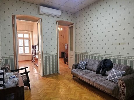 3 otaqlı mənzil, 75 m², 28 May: 208 000 ₼ 4