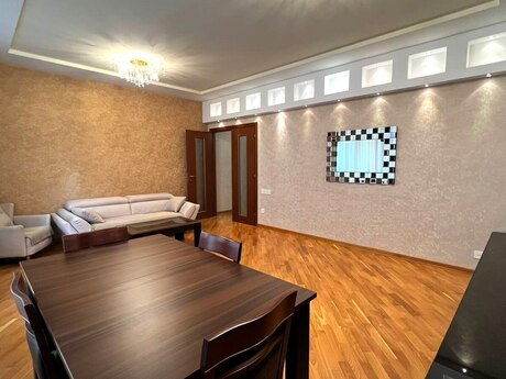3 otaqlı mənzil, 133 m², Bayıl: 350 000 ₼ 2