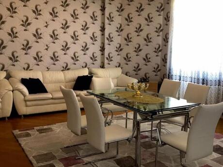 Kirayə 3 otaqlı mənzil, 155 m², 28 May: 1 600 ₼/ay 2