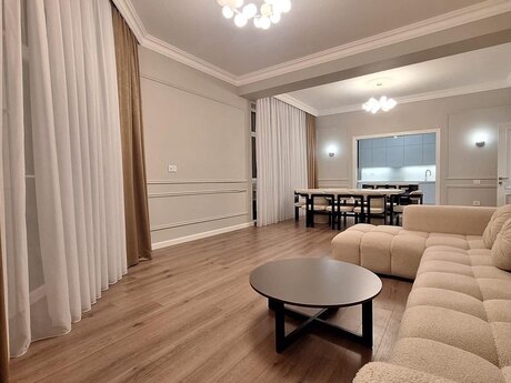 Elan №6416244 - Bakı, Ağ şəhər q., 3 otaqlı, 150 m², 5/6 mərtəbə
