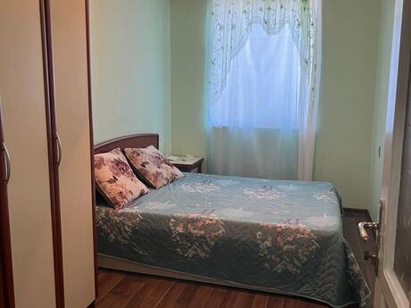 2 otaq · 40 m² · 4/4 mərtəbə, Sahil