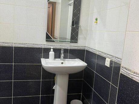 2-room apartment for rent, 40 m², Sahil: 700 ₼/mo 5