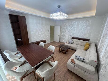 Kirayə 3 otaqlı mənzil, 110 m², Ağ şəhər: 2 500 ₼/ay 2
