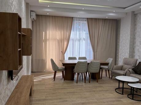 Kirayə 2 otaqlı mənzil, 85 m², 28 Park Residence: 1 100 ₼/ay 2