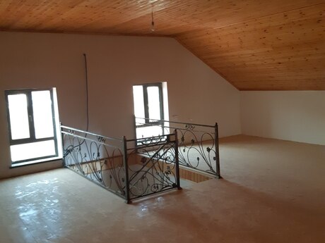 4 otaqlı həyət evi, 200 m², Qobu: 119 999 ₼ 5