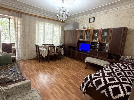 2-комнатная квартира, 60 м², 28 May: 170 000 ₼ 3