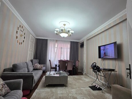 Объявление №6416279 - Баку, м. Иншаатчылар, 3-комн., 115 м², 15/20 этаж