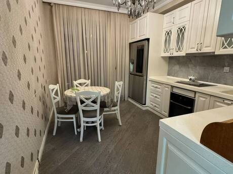 Kirayə 3 otaqlı mənzil, 148 m², Grand Hayat: 1 400 ₼/ay 3