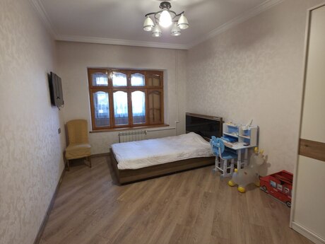 3 otaqlı mənzil, 80 m², Bakıxanov: 230 000 ₼ 5