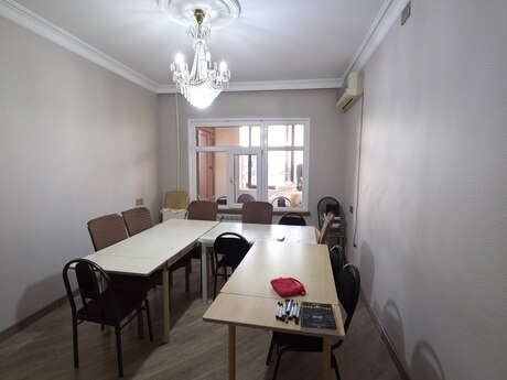 3 otaqlı mənzil, 80 m², Bakıxanov: 230 000 ₼ 3