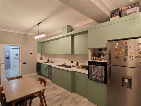 3-комнатная квартира, 150 м², Azadlıq Prospekti: 430 000 ₼ 4