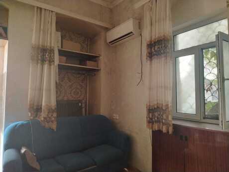 Elan №6416355 - Bakı, 28 May m., 1 otaqlı, 40 m², 2/3 mərtəbə
