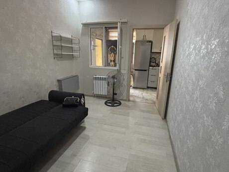 Аренда: 2-комнатная квартира, 45 м², 28 May: 650 ₼/мес 4