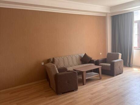 Аренда: 2-комнатная квартира, 130 м², Koroğlu: 950 ₼/мес 4