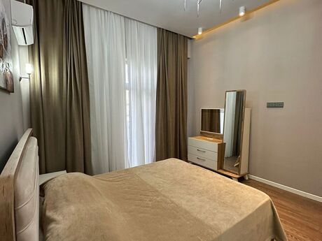 Kirayə 3 otaqlı mənzil, 140 m², Ağ şəhər: 3 300 ₼/ay 5