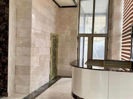4 otaqlı mənzil, 241 m², Nizami: 795 000 ₼ 3