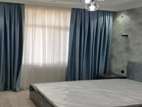 2-room apartment for rent, 70 m², Neftçilər: 700 ₼/mo 2