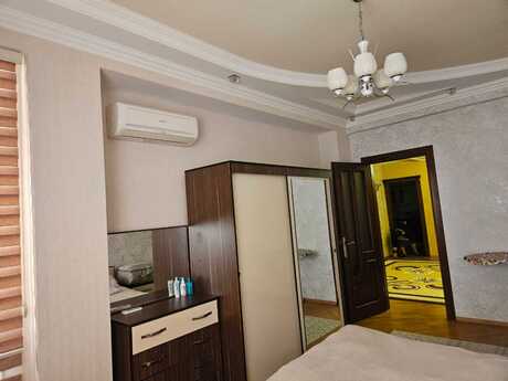 Kirayə 3 otaqlı mənzil, 147 m², Şah İsmayıl Xətai: 1 200 ₼/ay 4