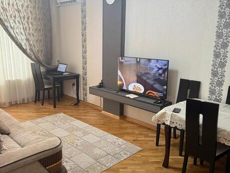 2 otaqlı mənzil, 52 m², Neftçilər: 175 000 ₼ 3