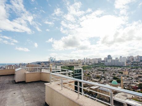 Elan №6416664 - Bakı, Nizami m., 3 otaqlı, 180 m², 20/21 mərtəbə
