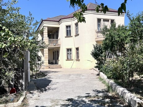 6 otaqlı həyət evi, 200 m², Binəqədi: 349 999 ₼ 2
